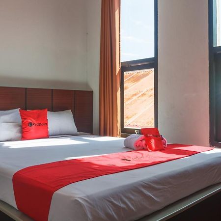 Reddoorz Near Jalan Sudirman Padang Hotel Eksteriør billede
