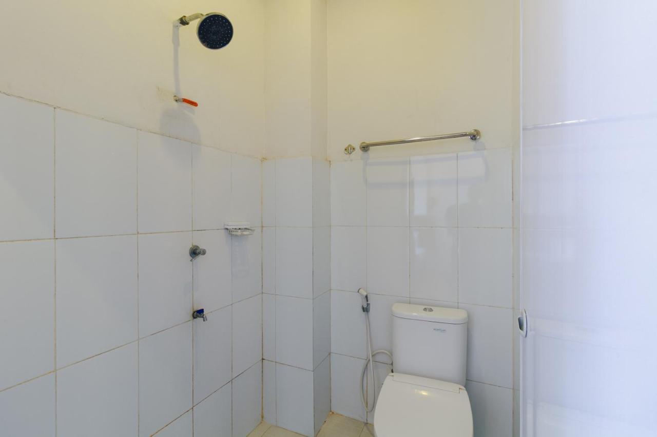 Reddoorz Near Jalan Sudirman Padang Hotel Eksteriør billede